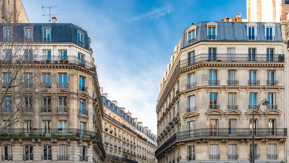 Paris,,Typical,Buildings,Boulevard,Du,Montparnasse,,Beautiful,Facades